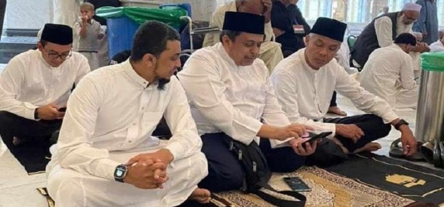 Hanya Sebatas Bertemu, Tentang Foto Viral Babe Haikal Bersama Ganjar Pranowo